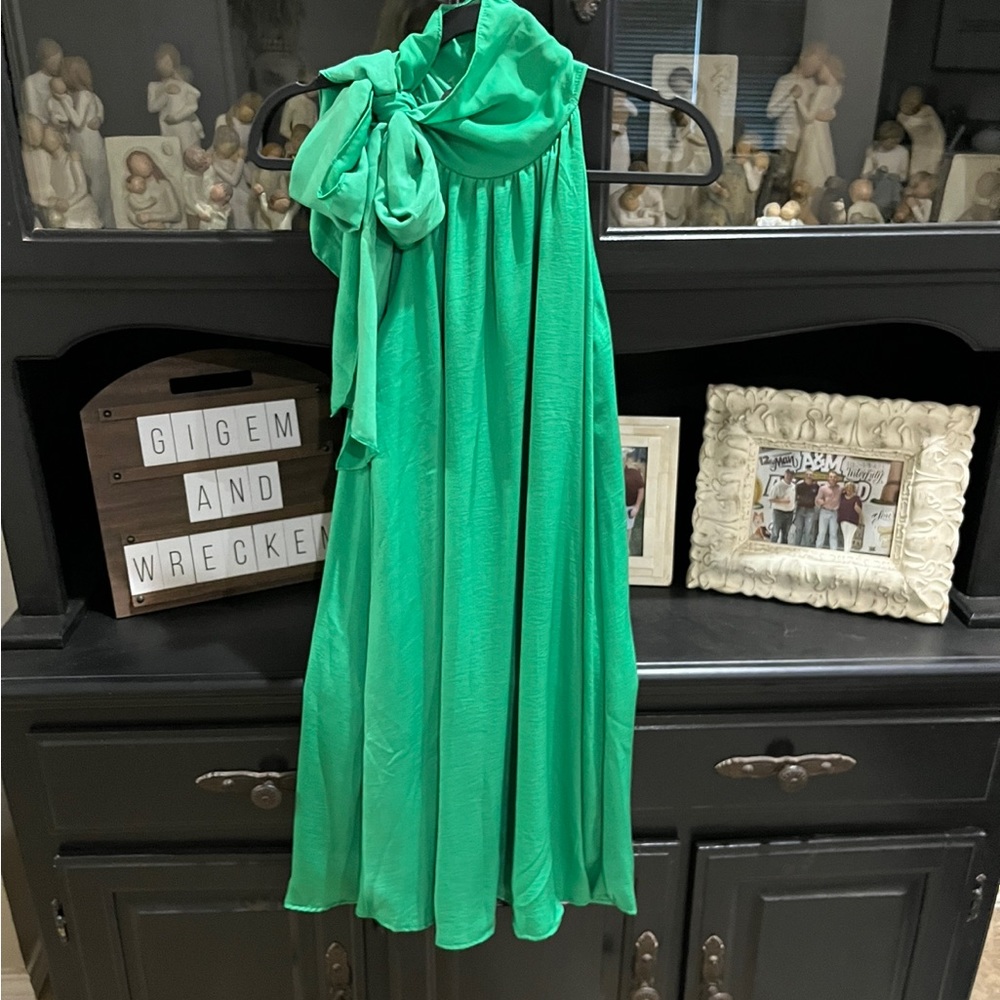 Green dress